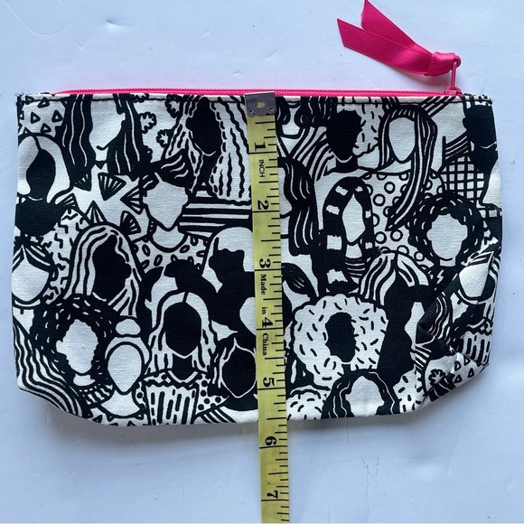 Ipsy Cosmetics Bag Collaboration With Priscilla Witte Black White Pink - Picture 5 of 6